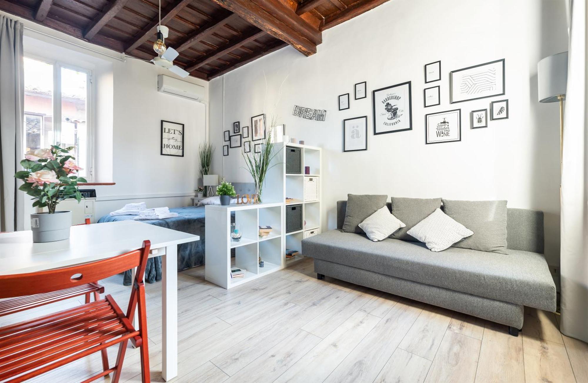 Cozy studio Campo de Fiori Roma Esterno foto
